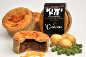 The Kiwi Pie - Steak and Cheese